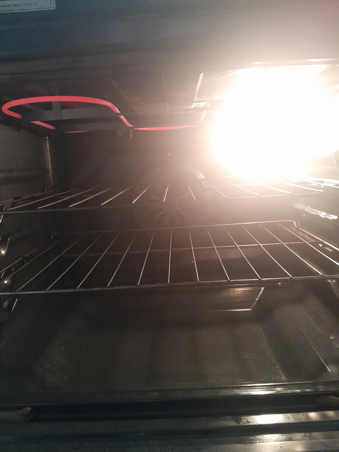 Whirlpool Electric Stove - photo 5