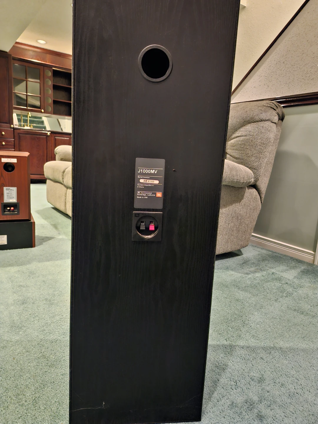 JBL J1000MV Floorstanding Speakers - photo 2