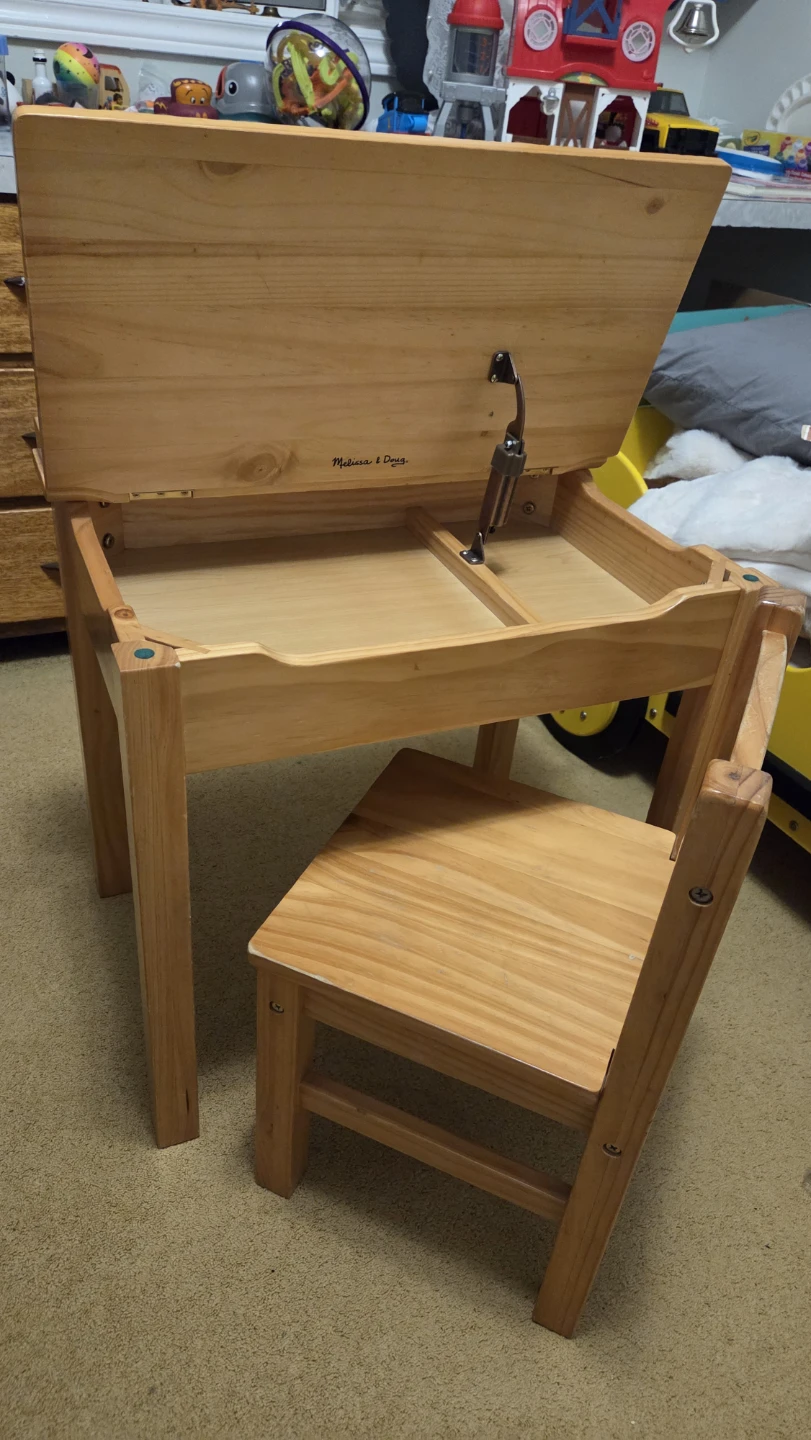 Melissa & Doug Wooden Kids Desk and Chair - photo 2