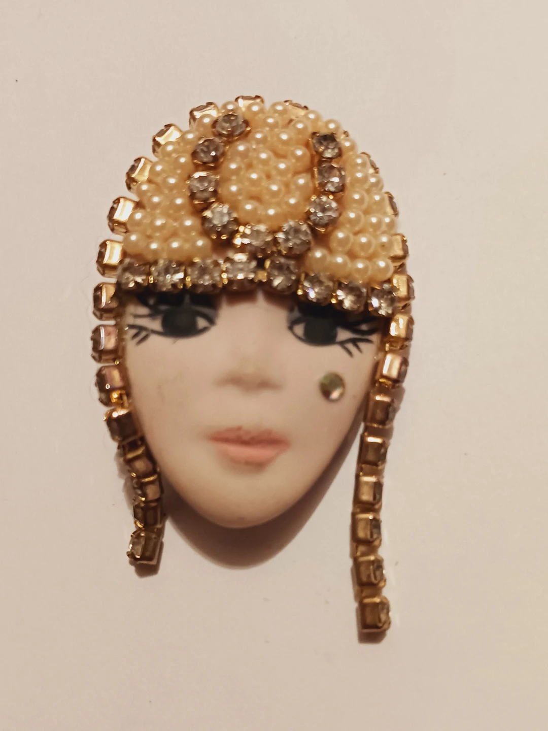 Cute Vintage Lady Head Brooch - photo 2