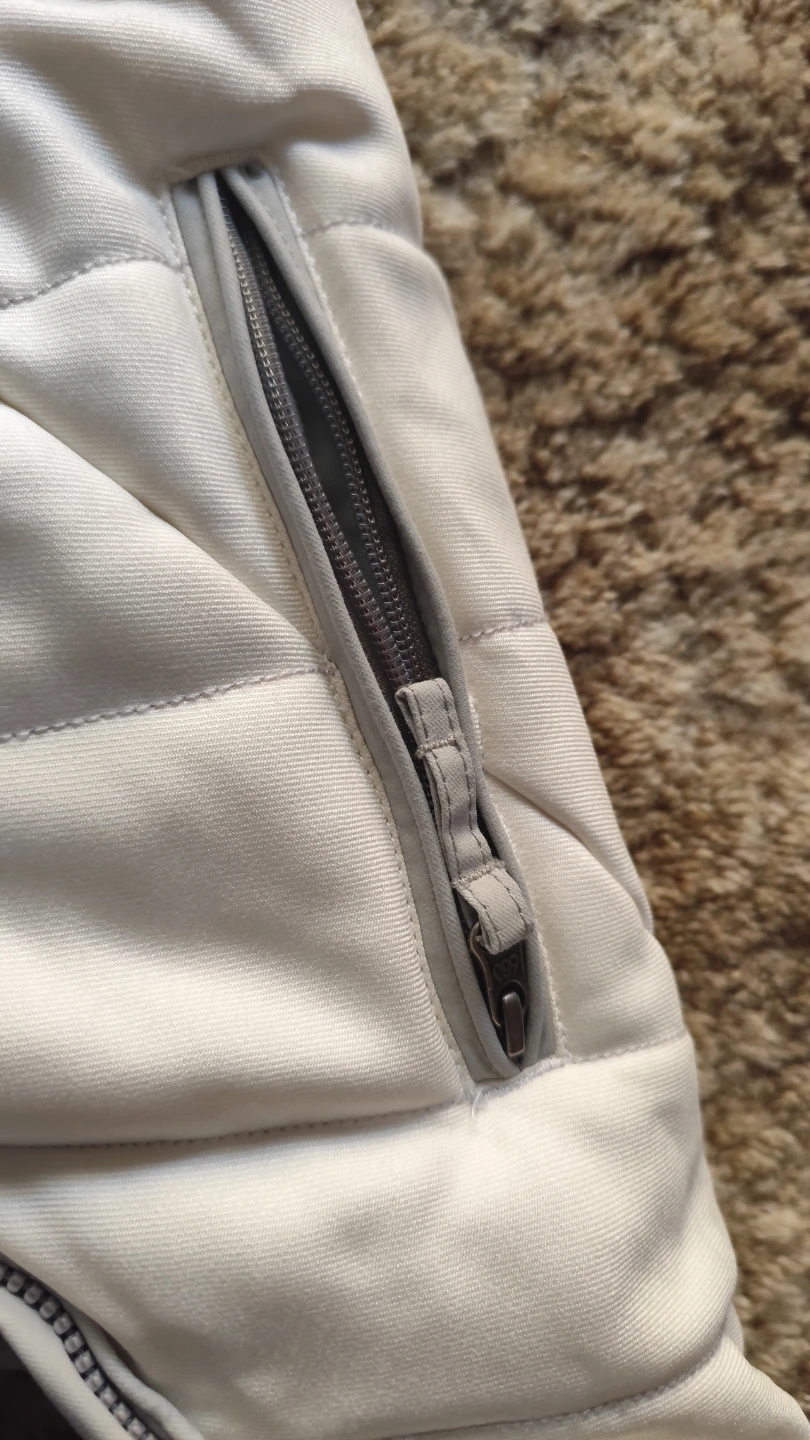 Women's Quilted Winter Vest - photo 3