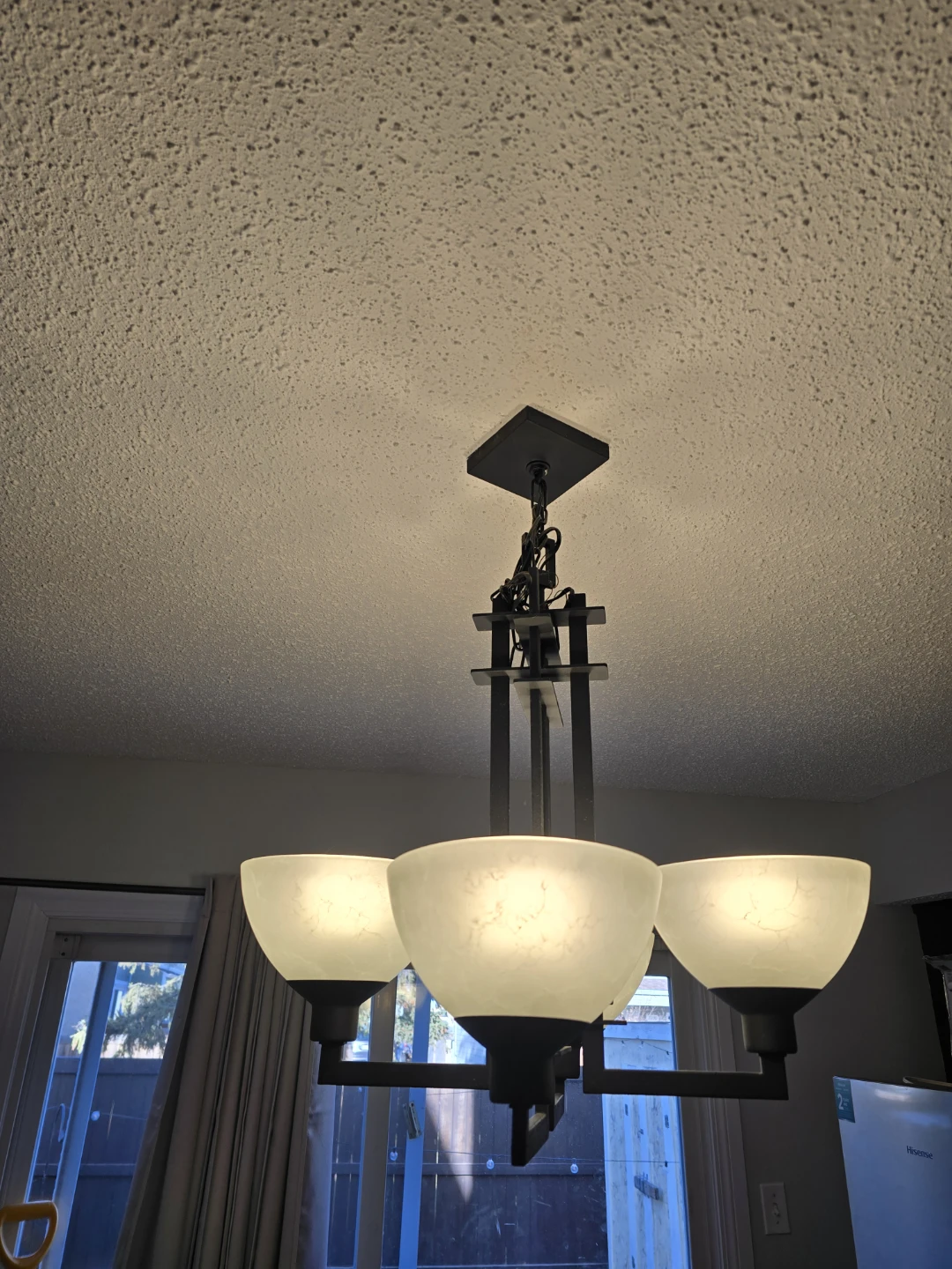 Black Metal 3-Light Chandelier