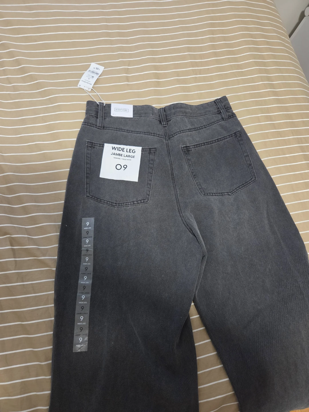 Ardene EightyTwo Wide Leg Jeans, Size 09 - photo 3