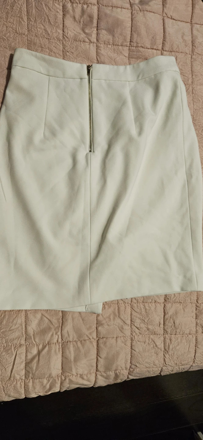 White skirt - photo 2