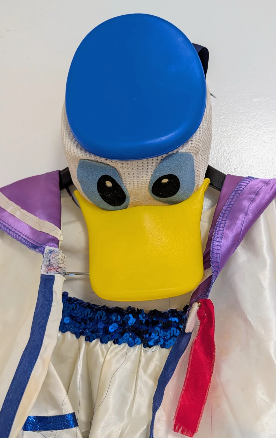 Donald Duck Costume - Size 3T/4T - photo 3
