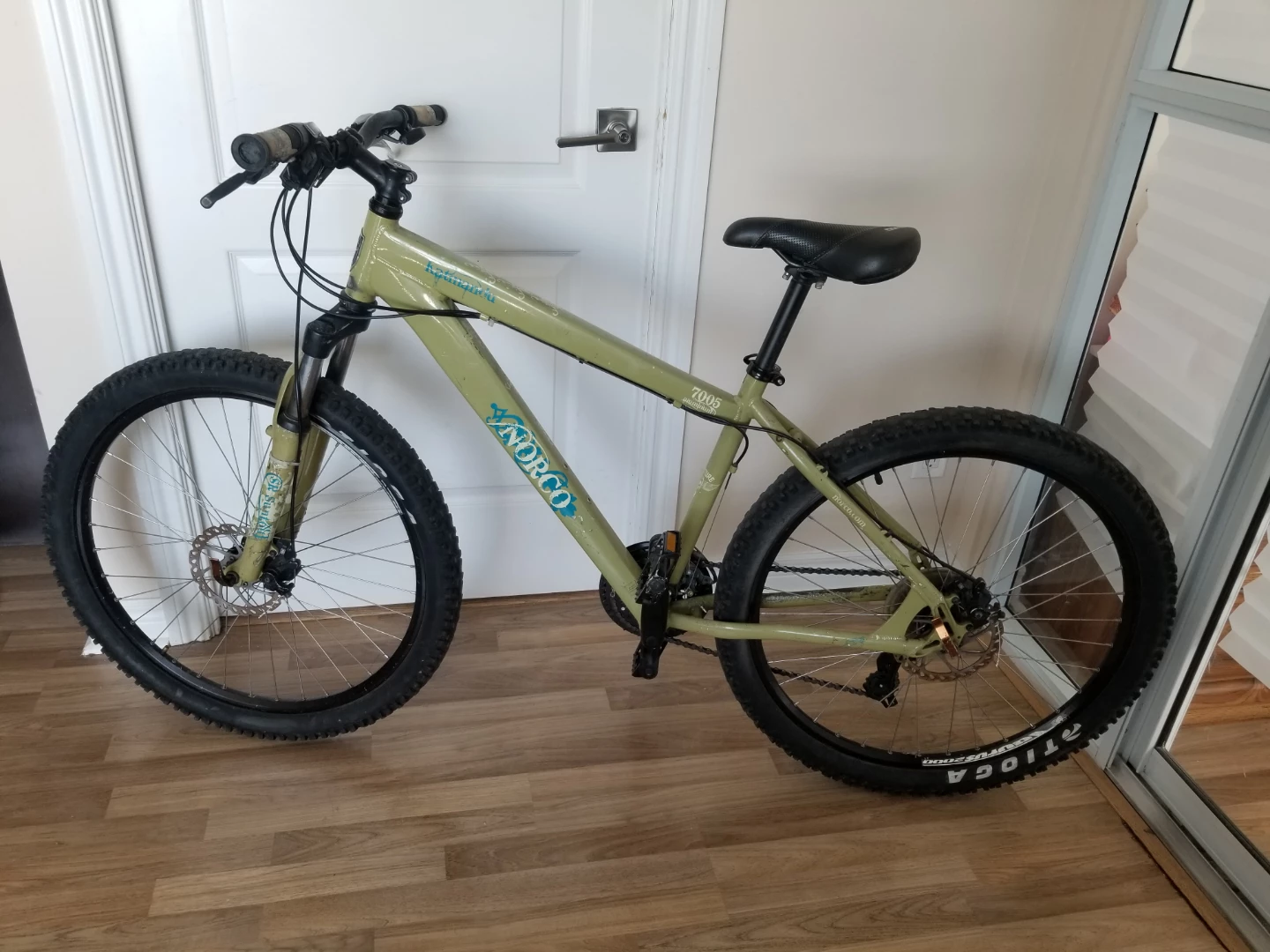 Norco Katmandu downhill Mountain Bike frame medium tire size 26 - photo 2