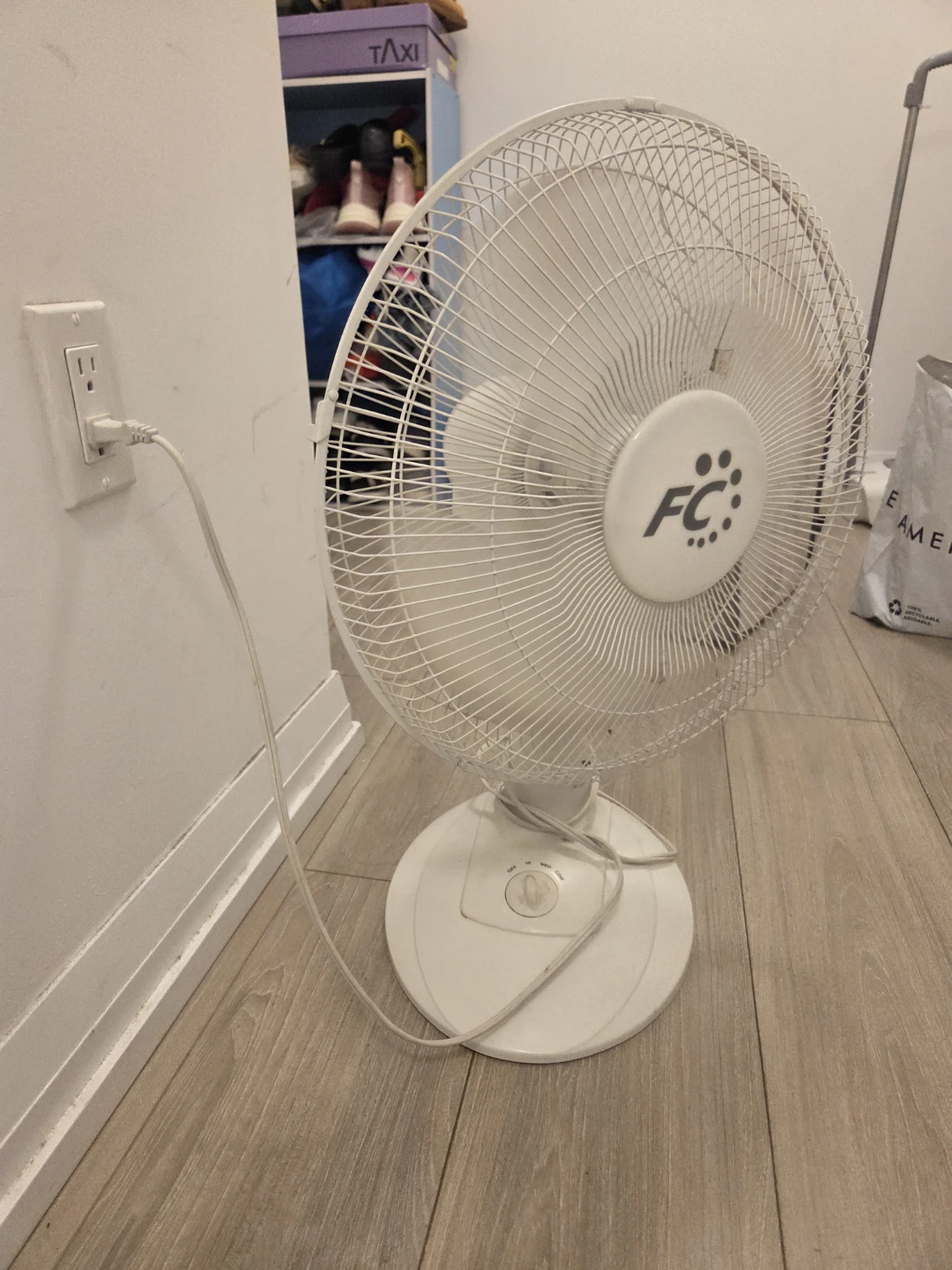 Fusion 12-inch Table Fan - photo 5
