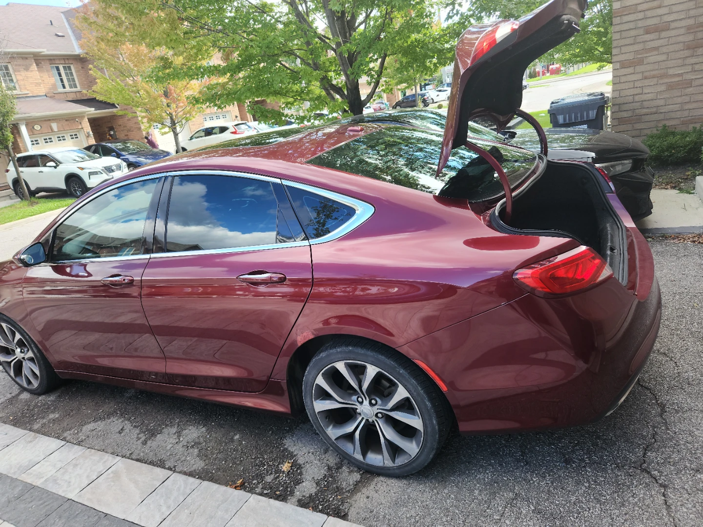 2016 Chrysler 200C V6 - photo 2