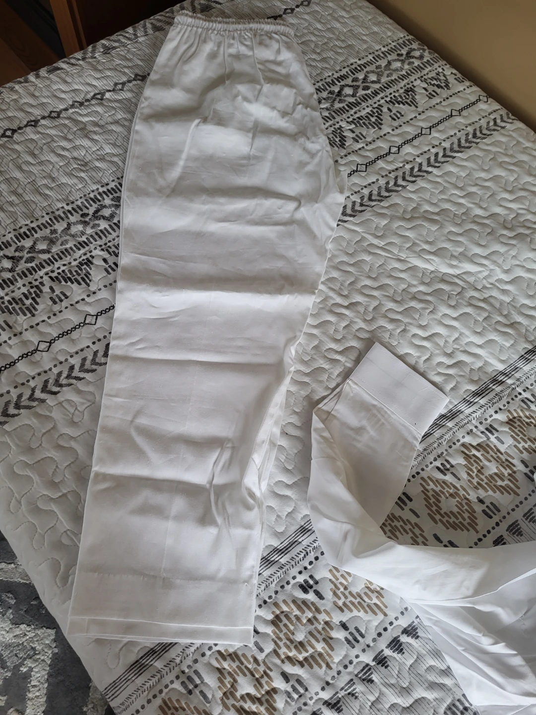 Sachdeva Designers White Kurta Pajama Set