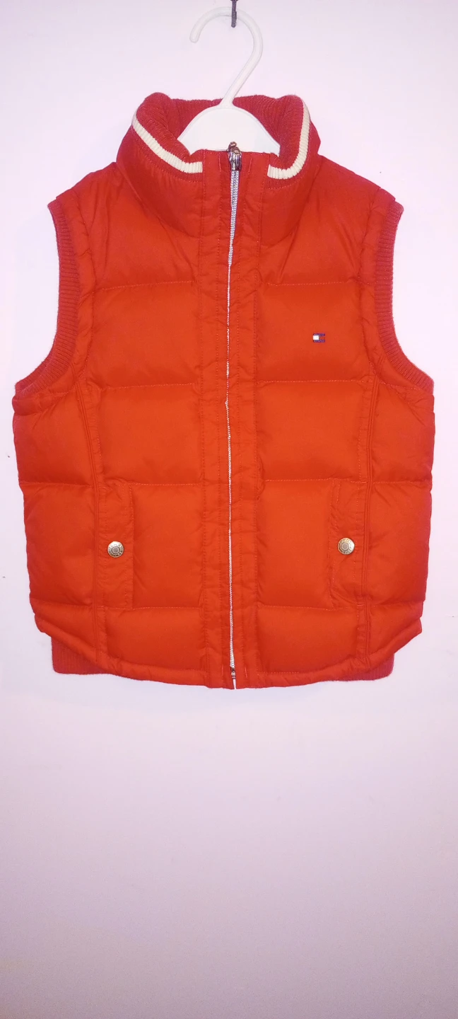 Tommy Hilfiger red puffer vest - photo 4