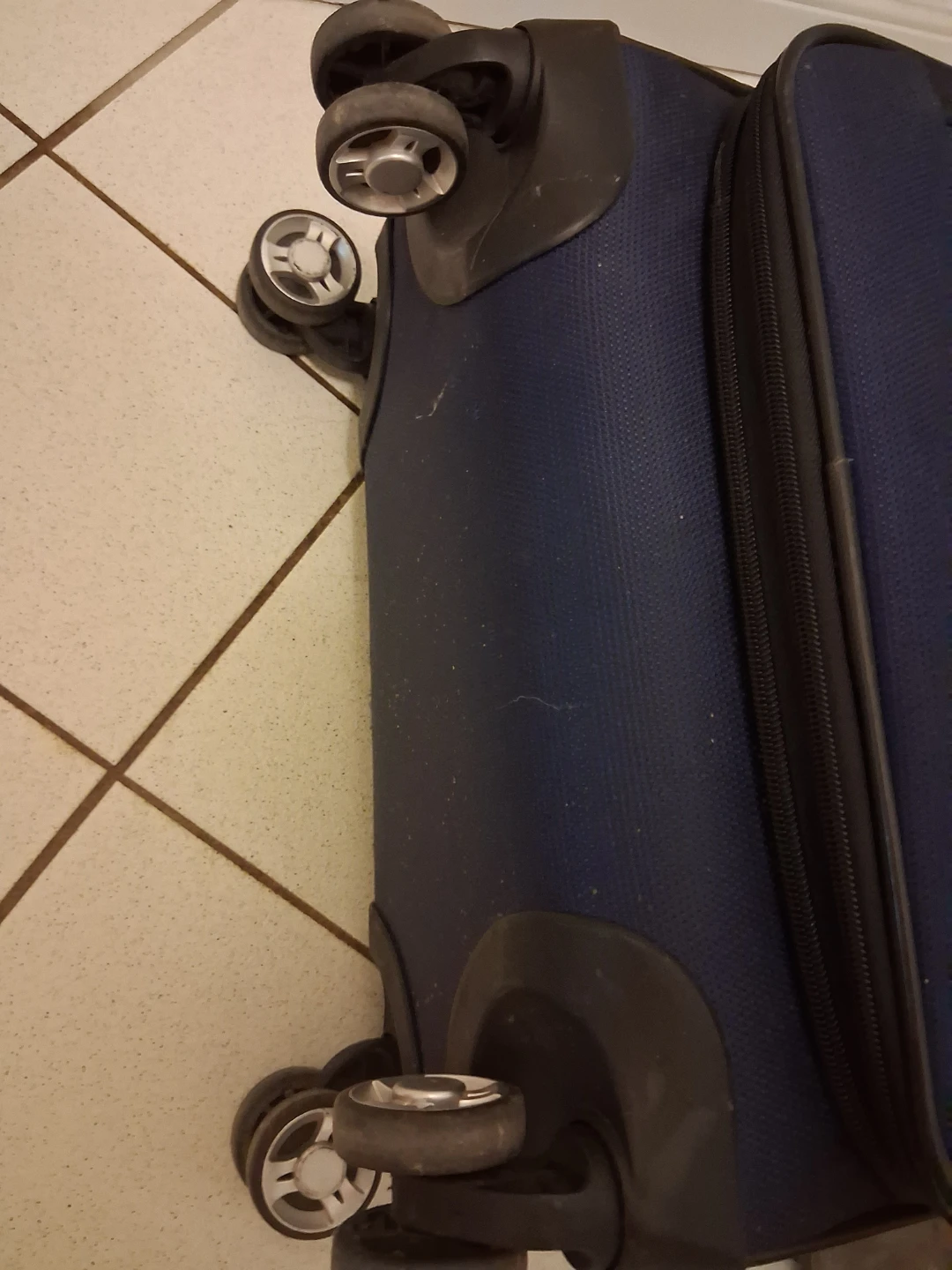 Ciao Blue Four-Wheeled Carry-On Suitcase - photo 2