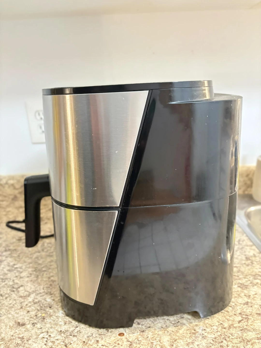 Hamilton Beach Air Fryer - photo 4