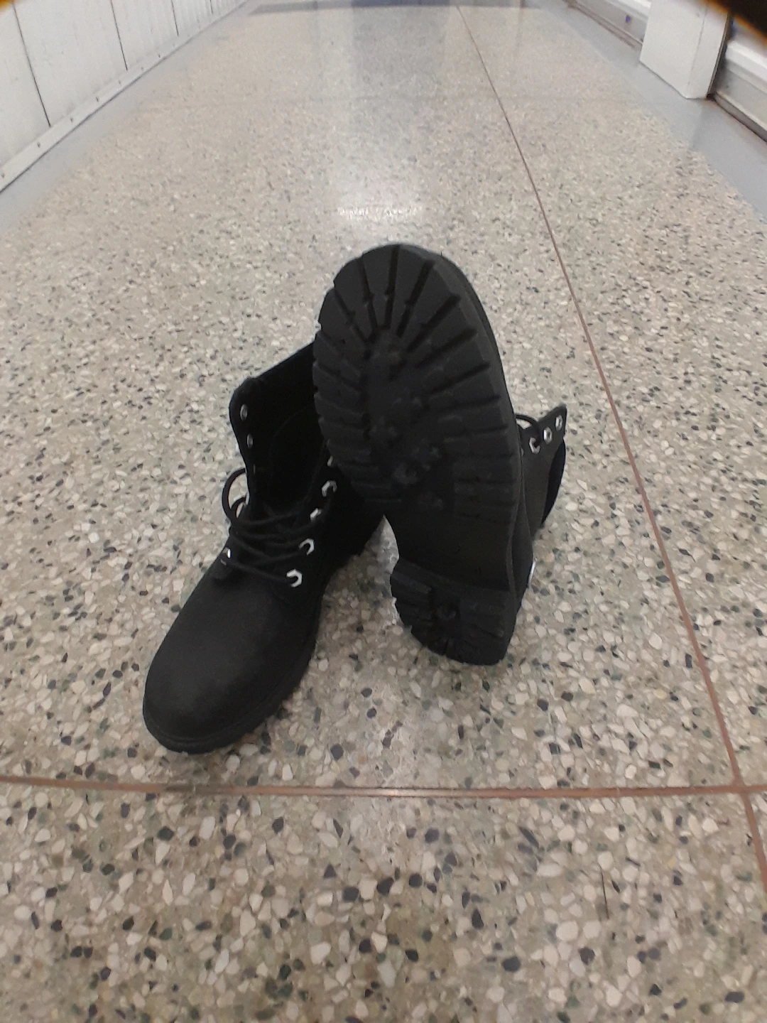Timberland Black Boots Women's Size 8 - photo 2