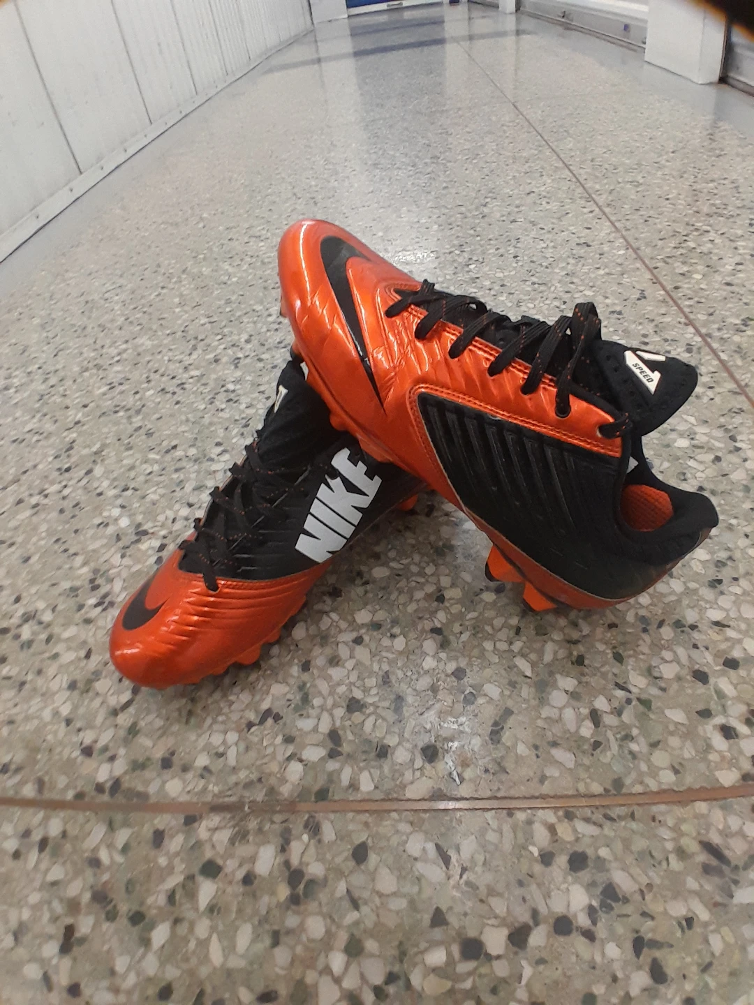 Nike Speed Football Cleats For Boys Size 6 - photo 3