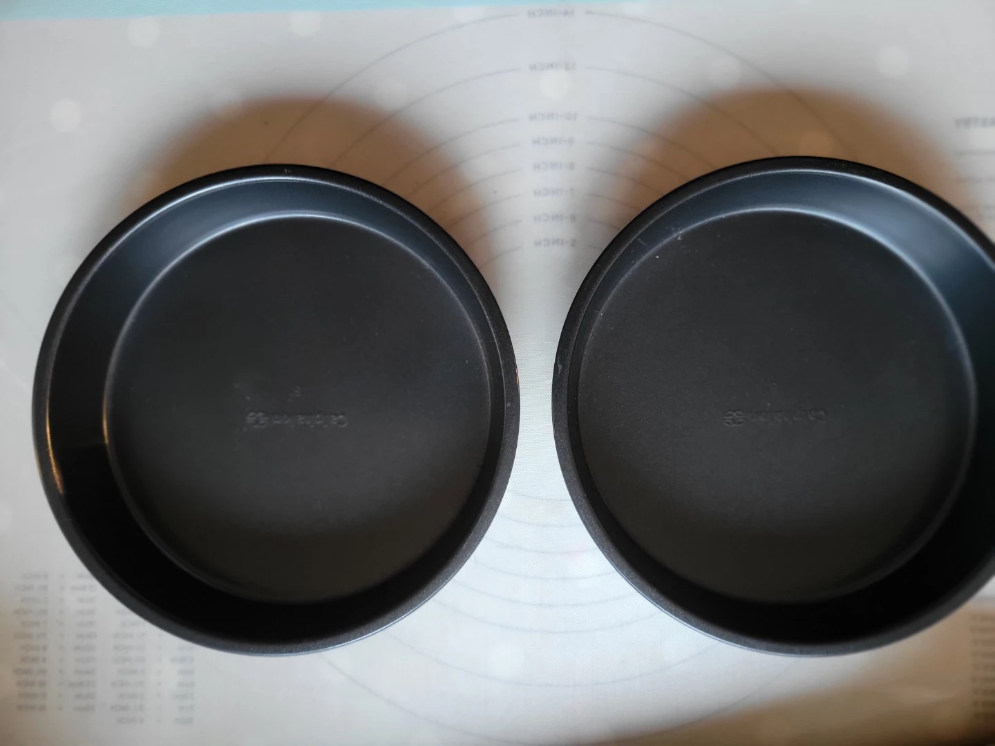 Set of 2 Calphalon 8-inch Baking Pans - photo 4
