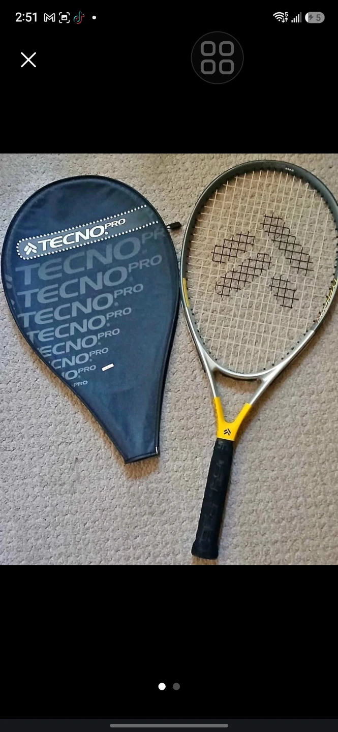 Tecno Pro Typhoon Tennis Racket
