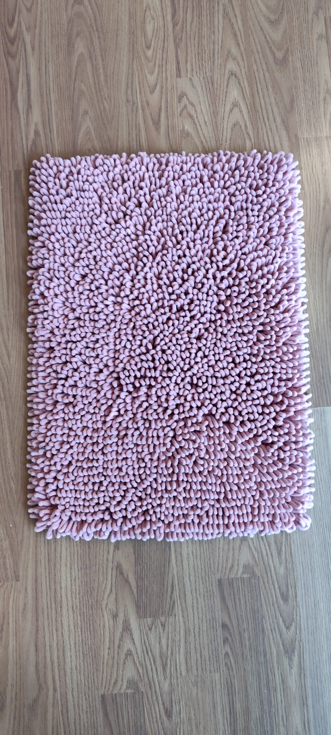 Soft Pink Bath Mat