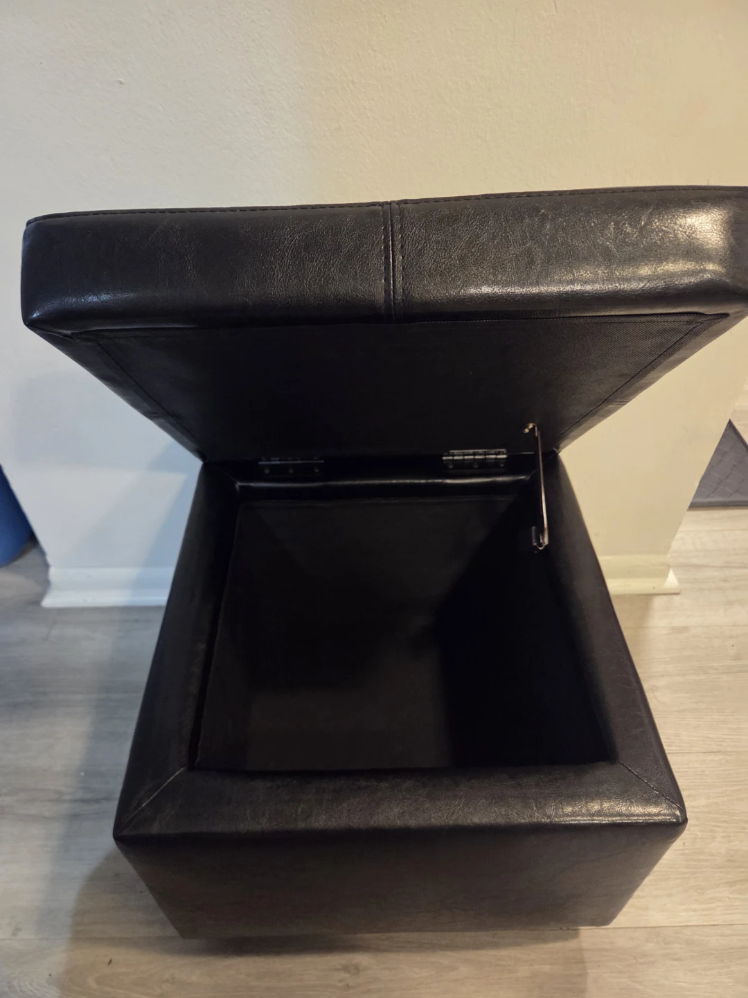 Black Leather Storage Ottoman - photo 2