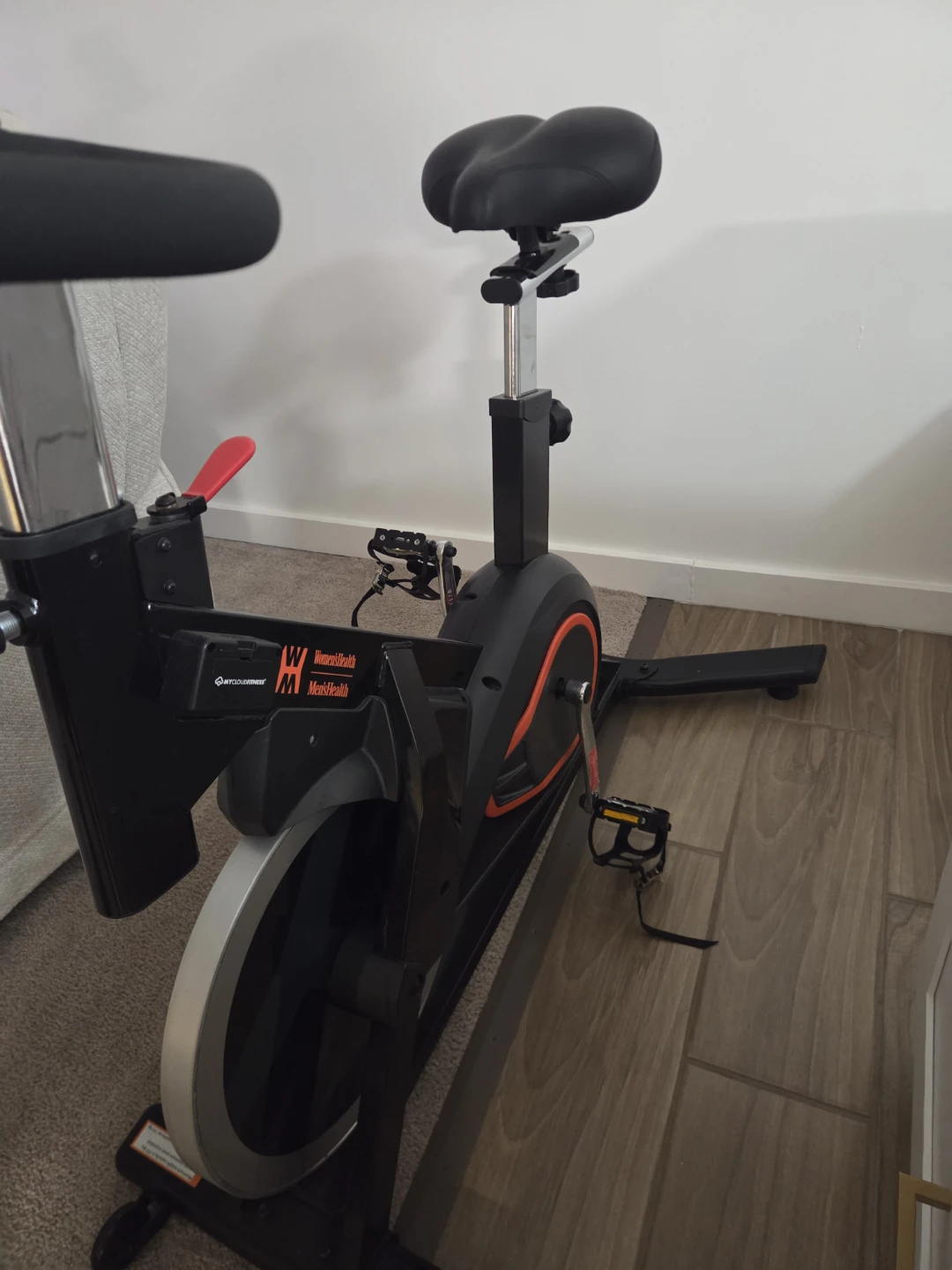 Women's Health/Men's Health Stationary Exercise Bike - photo 5