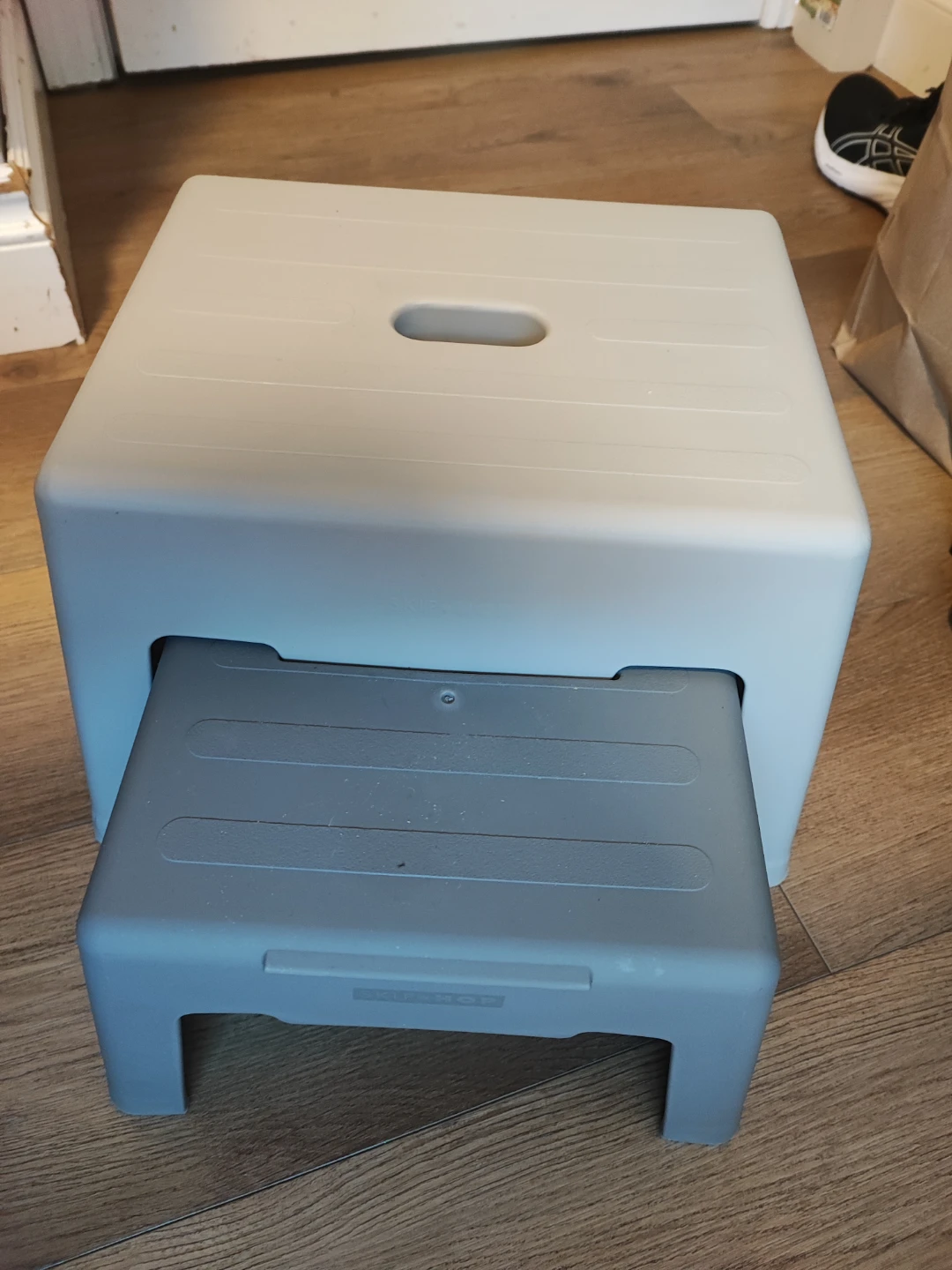 Skip Hop 2-in-1 Step Stool