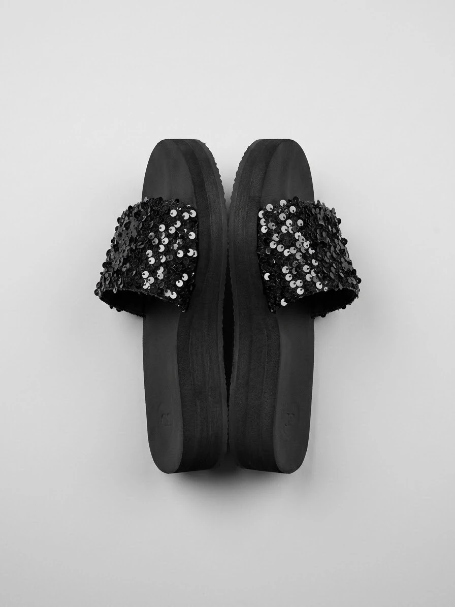 Urban Glam black sequin platform sandals - photo 3
