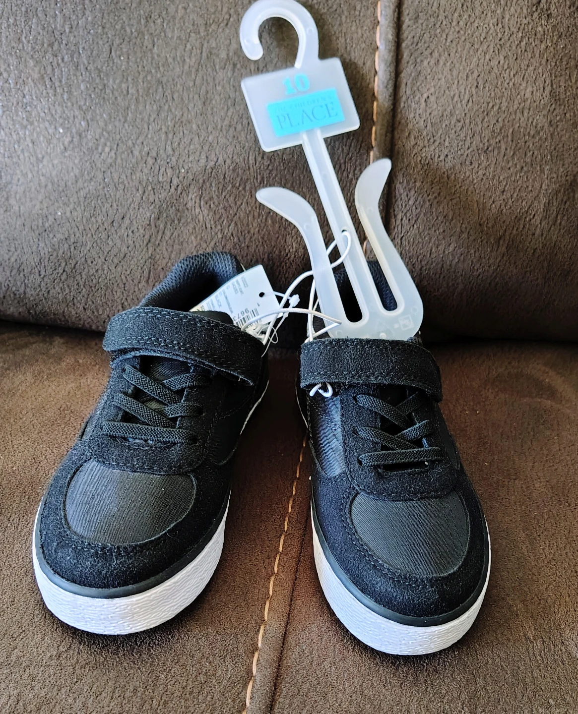 New Sz 10 Children's Place Black Sneakers Size 10