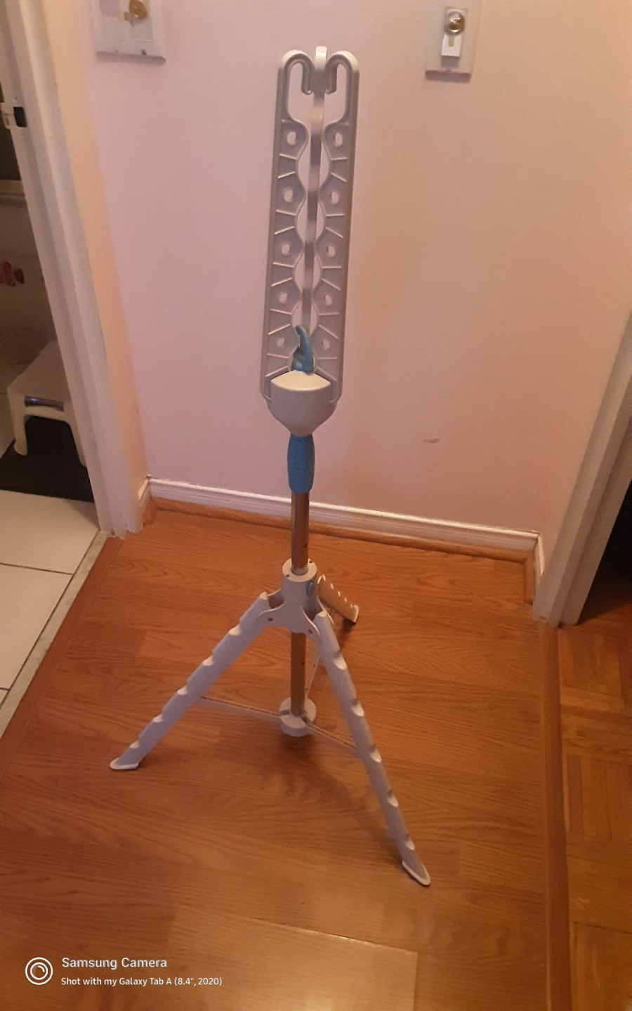 Collapsible Tripod Laundry Drying Rack - photo 3
