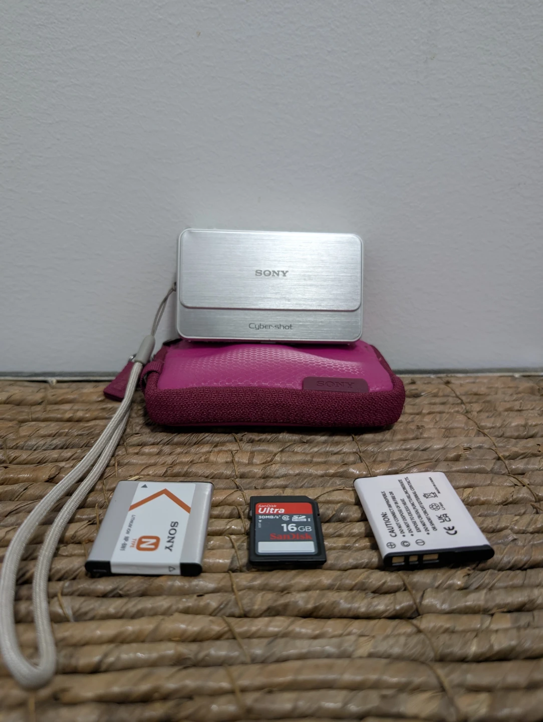 Sony Cyber-shot DSC-T99 Digital Camera - photo 2