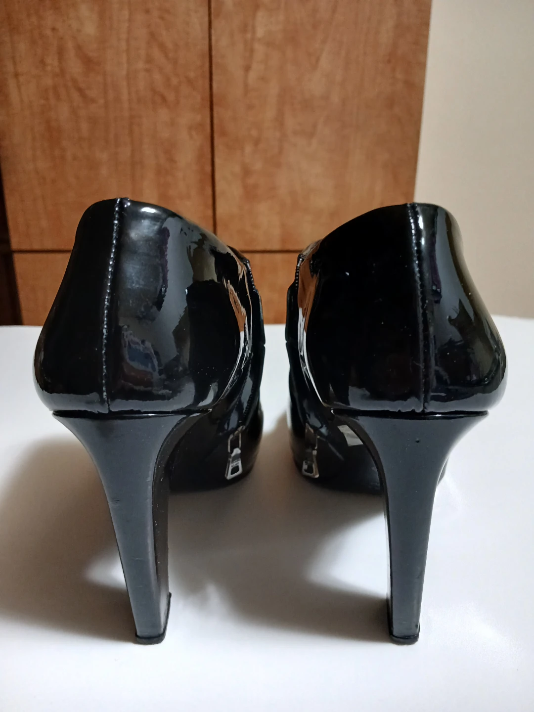 Prada Patent Leather Ankle Boots - Vernace Glamor - photo 3