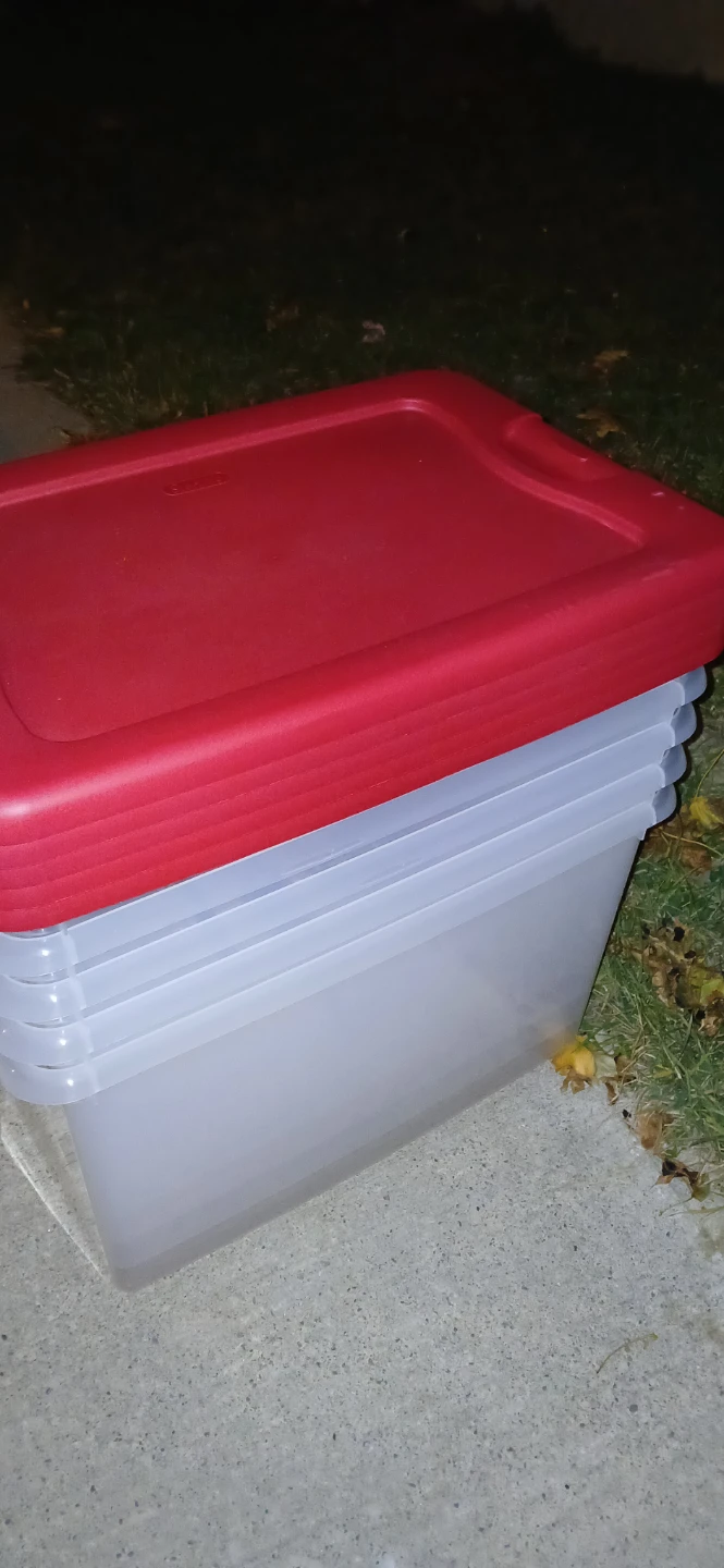 FREE 5 containers need them gone!/ read description - photo 2