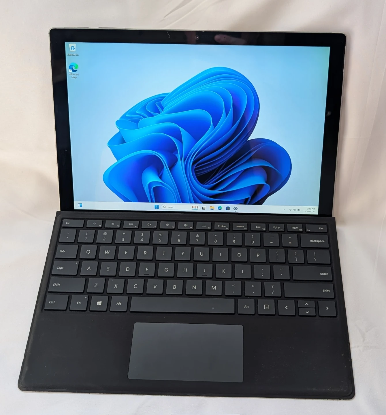 Nice MICROSOFT SURFACE PRO 7 WINDOWS 11 TABLET i7 16GB RAM