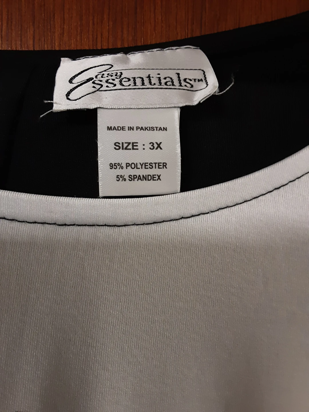Easy Essentials Floral Print Top with black pants - photo 2