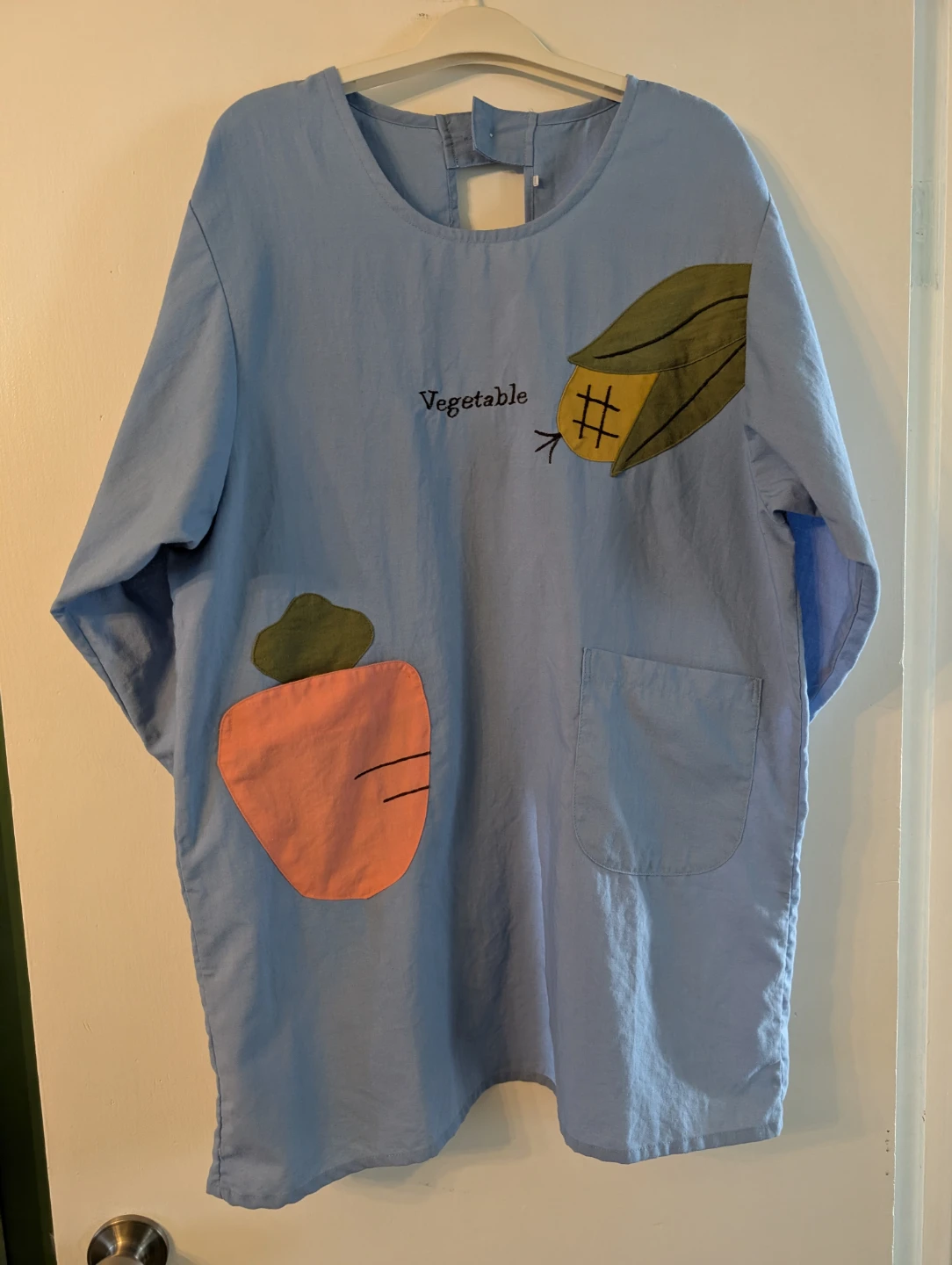 Lovely Kitchen Apron with Pockets