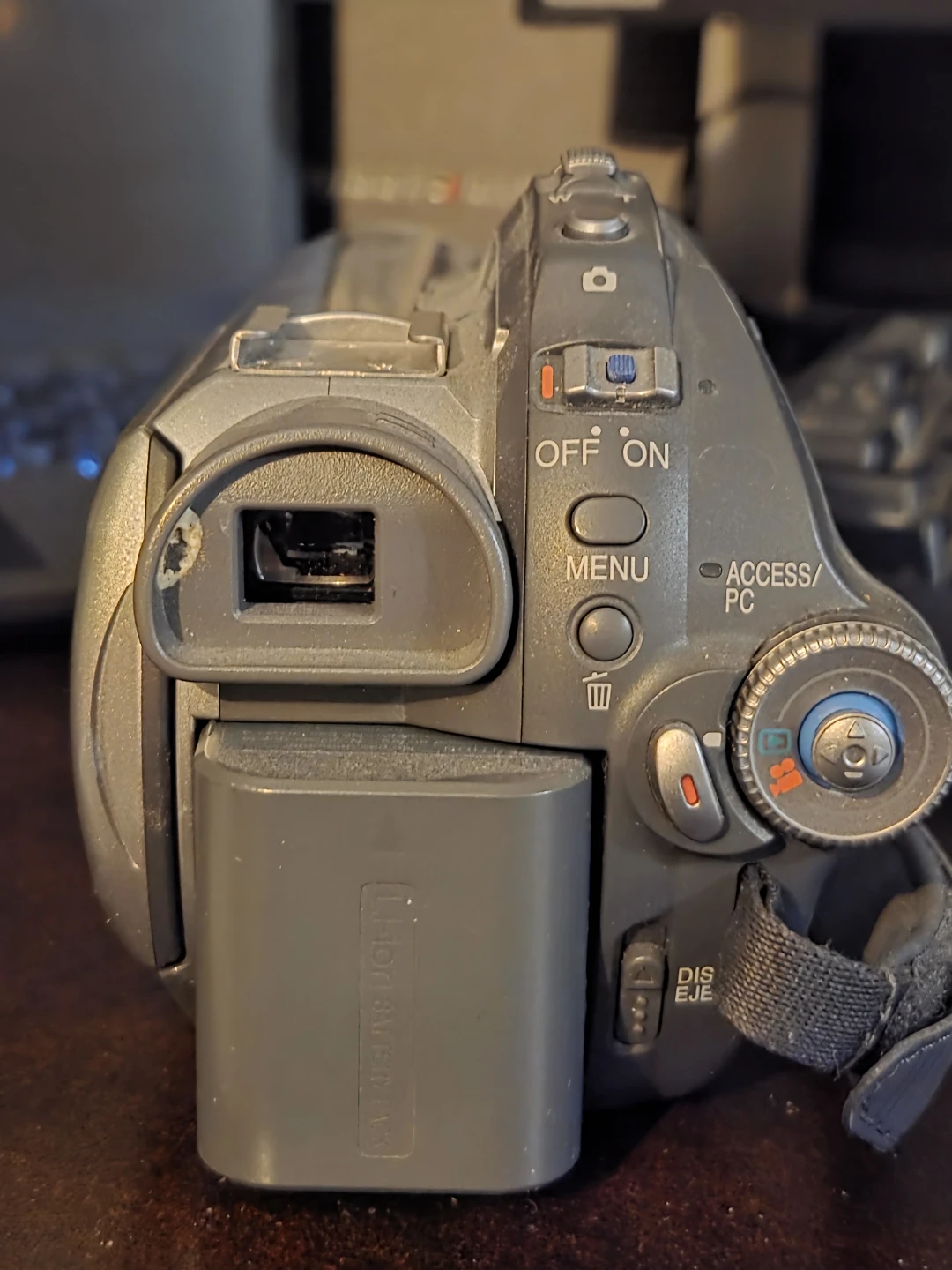 Panasonic DVD Camcorder with Optical Image Stabilizer - photo 5