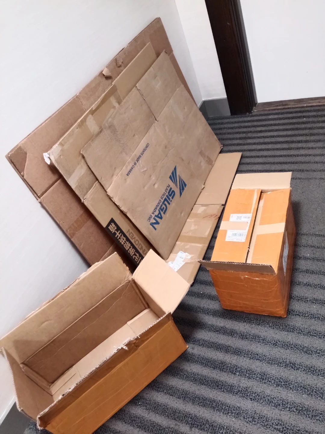 Assorted Cardboard moving Boxes - photo 2