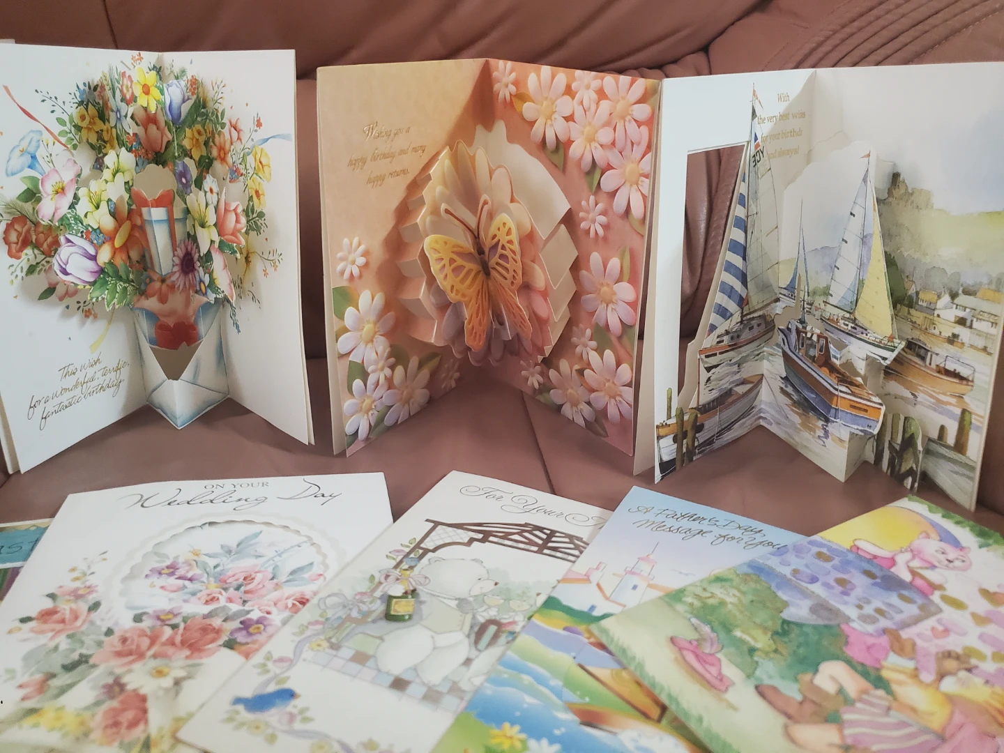 Collection of assorted vintage pop-up greeting cards