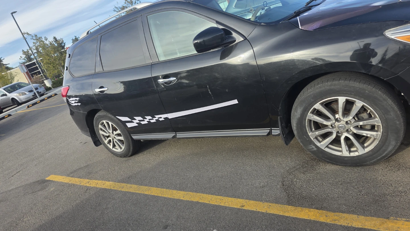 Nissan Pathfinder SV - photo 2