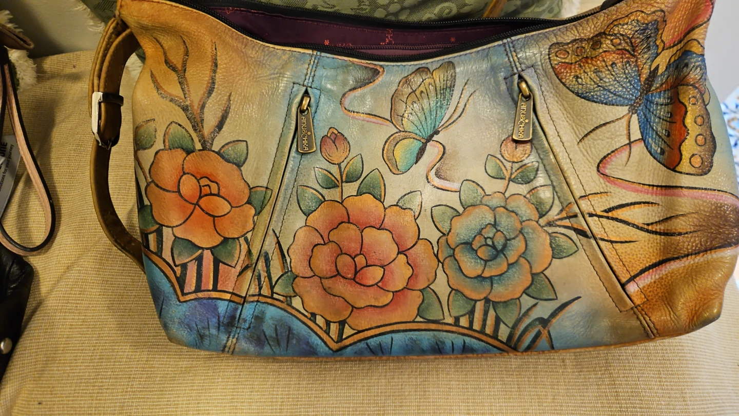 Anuschka Hand-Painted Genuine Leather Shoulder Bag - photo 5