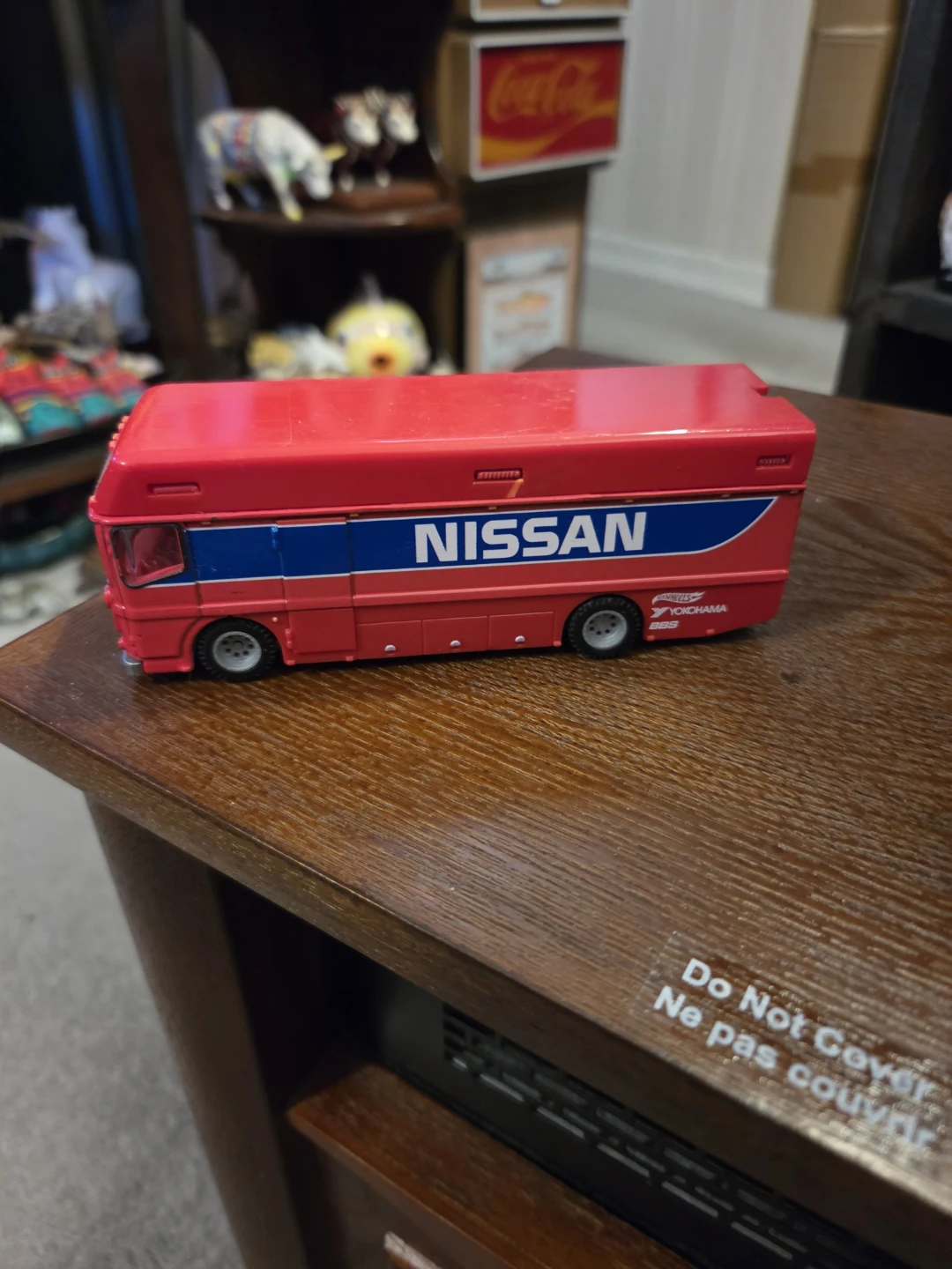 Hot Wheels Nissan Racing Team Transport Truck