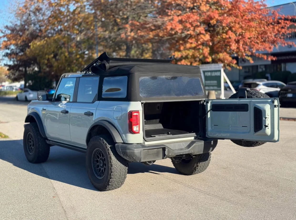 2022 Ford Bronco 4-Door SUV - photo 3