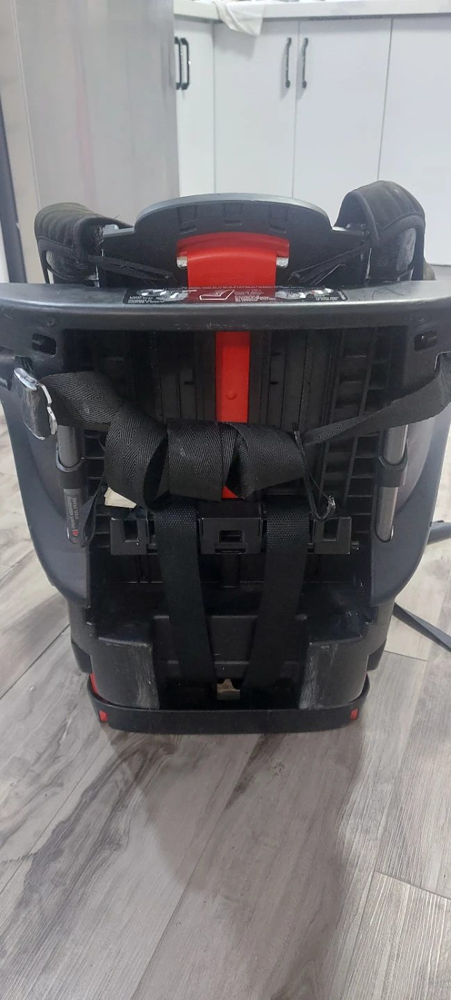 Britax Frontier ClickTight Harness-2-Booster Car Seat - photo 2