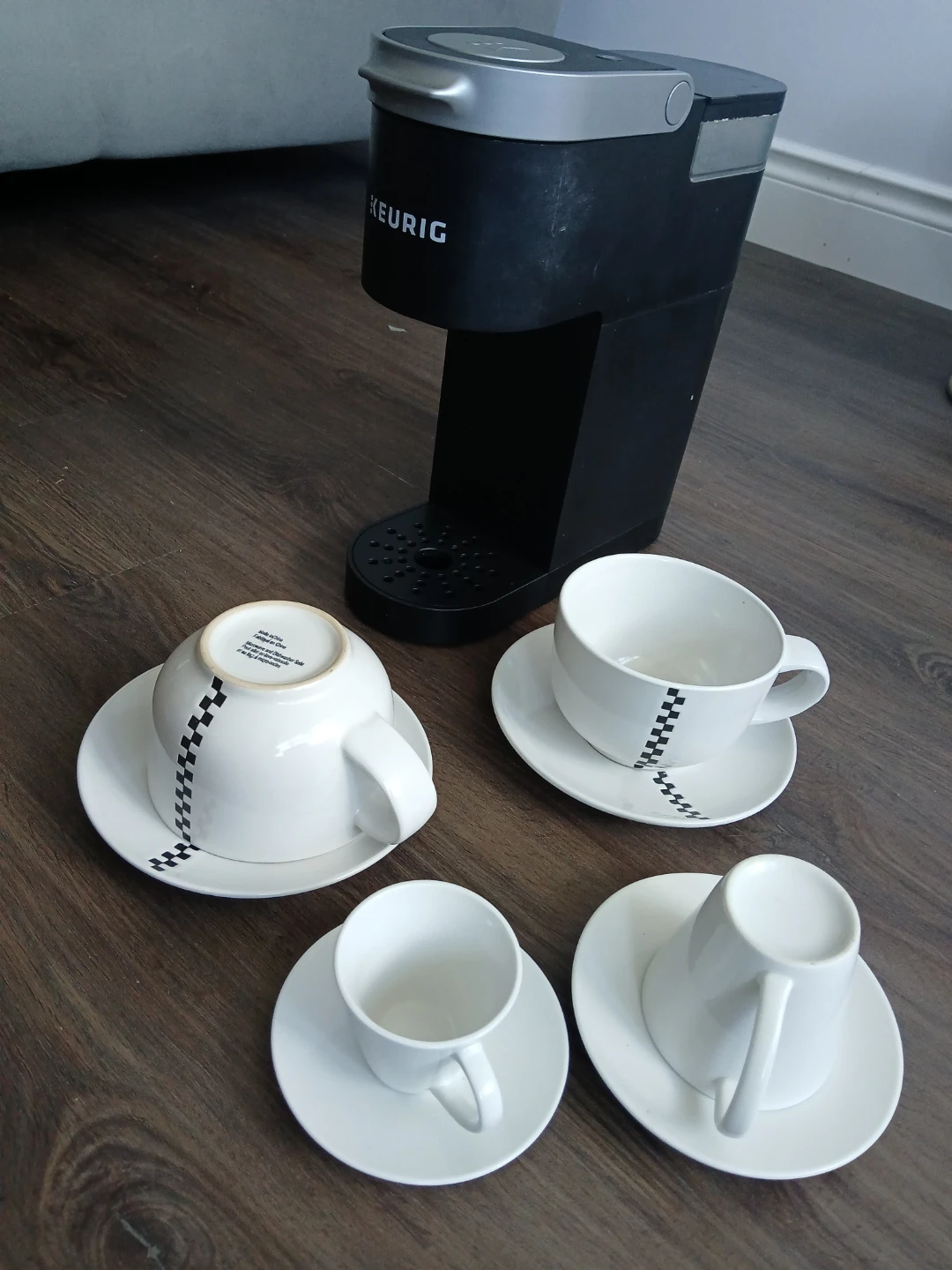 Keurig Coffee Machine and Four Cup and Saucer Sets