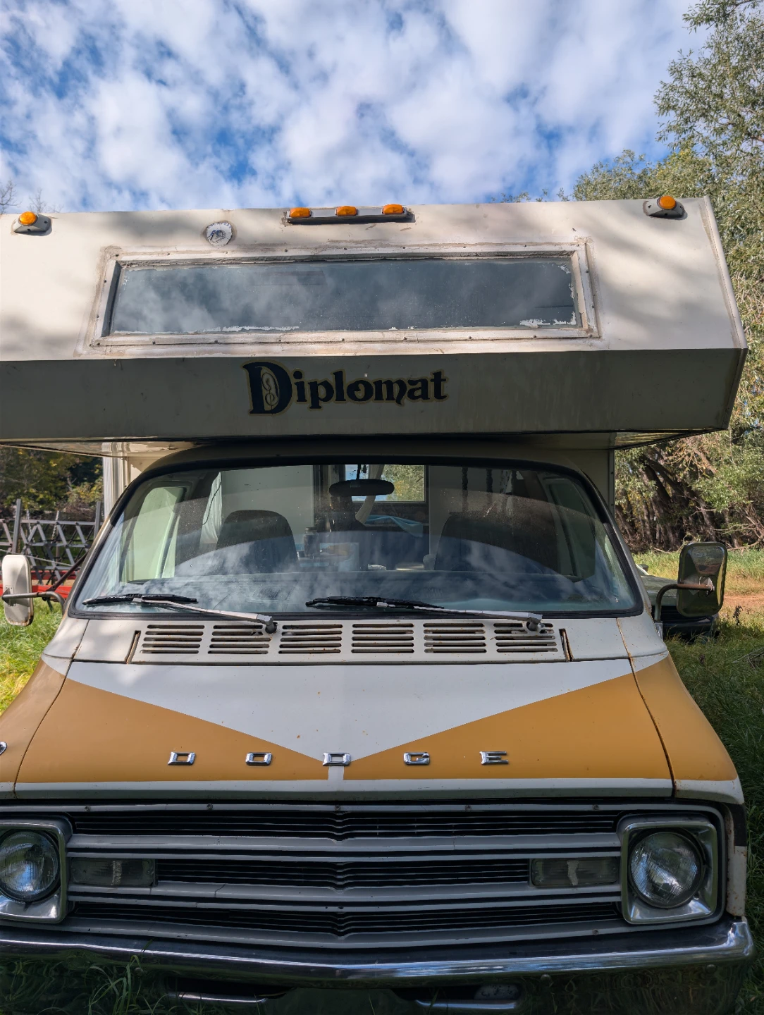 Vintage Dodge Diplomat Motorhome - photo 4