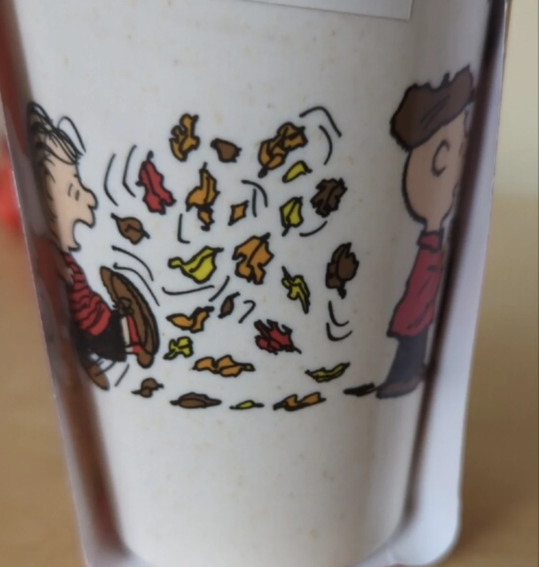 Peanuts Snoopy Cups set of 4 brand new - photo 3