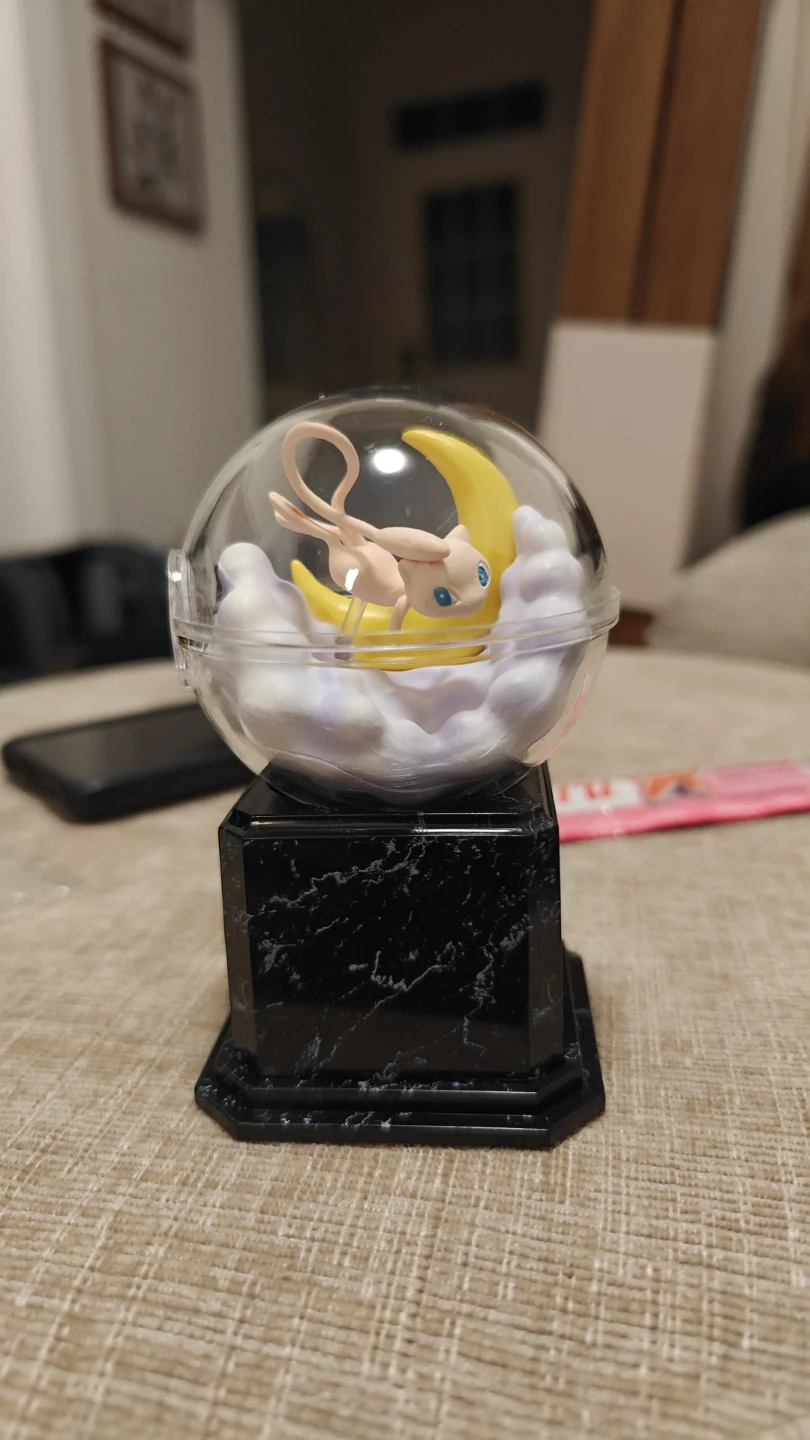 Re-Ment Pokemon Terrarium Collection Mew Figure