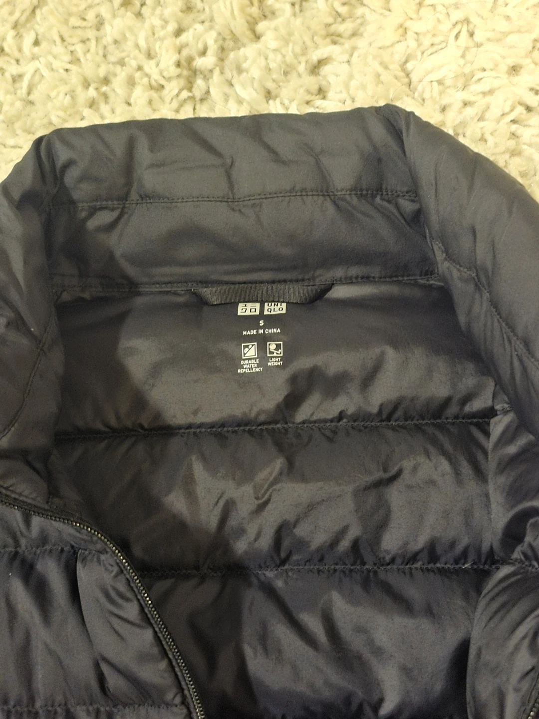 Uniqlo Ultra Light Down Jacket Black Small - photo 4