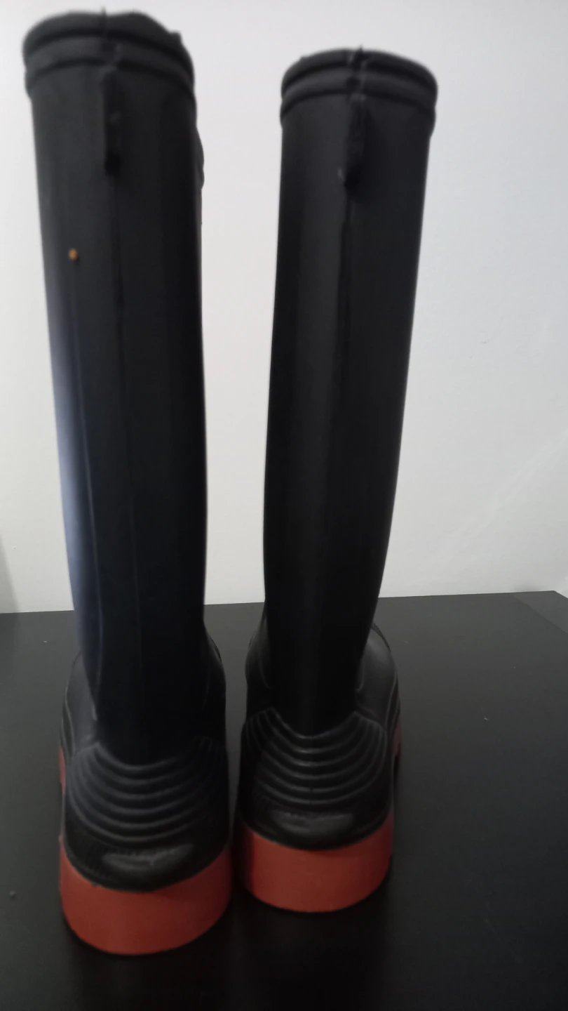 Black Rubber Rain/snow Boots Size 5 - photo 5