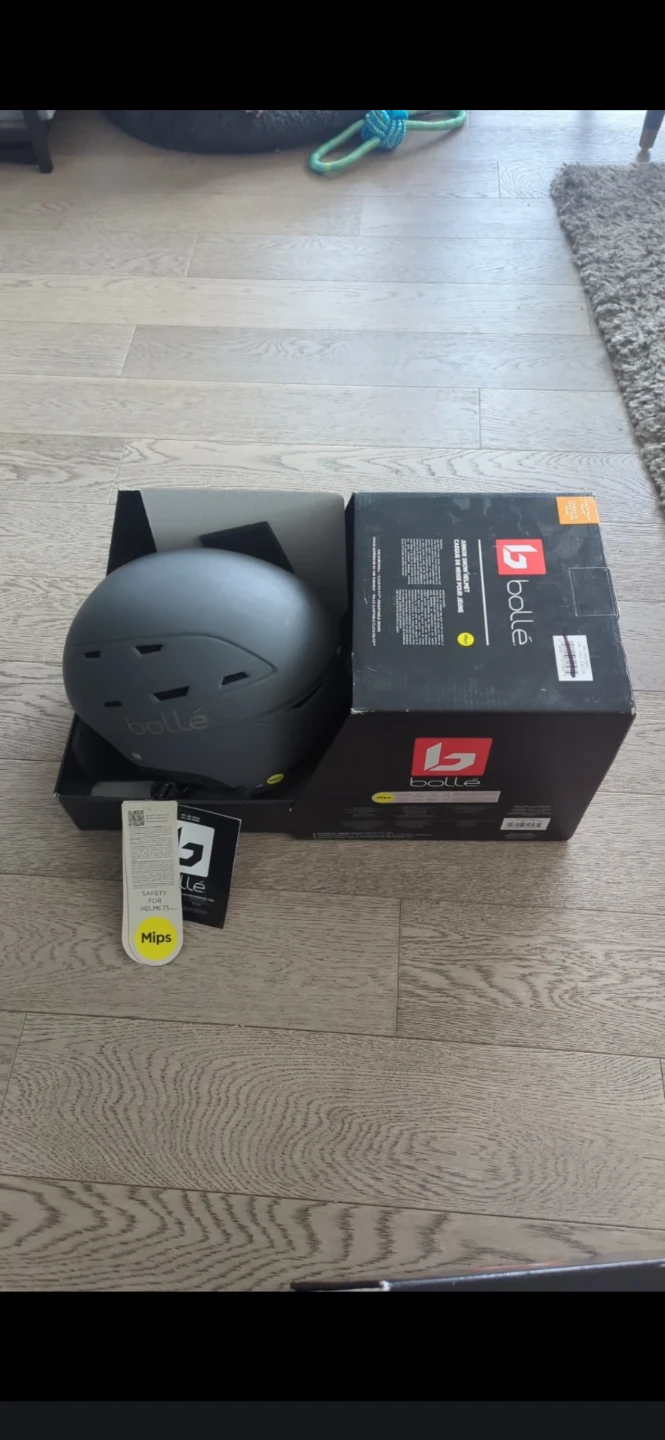 Bolle Junior Snow Helmet MIPS ski snowboard