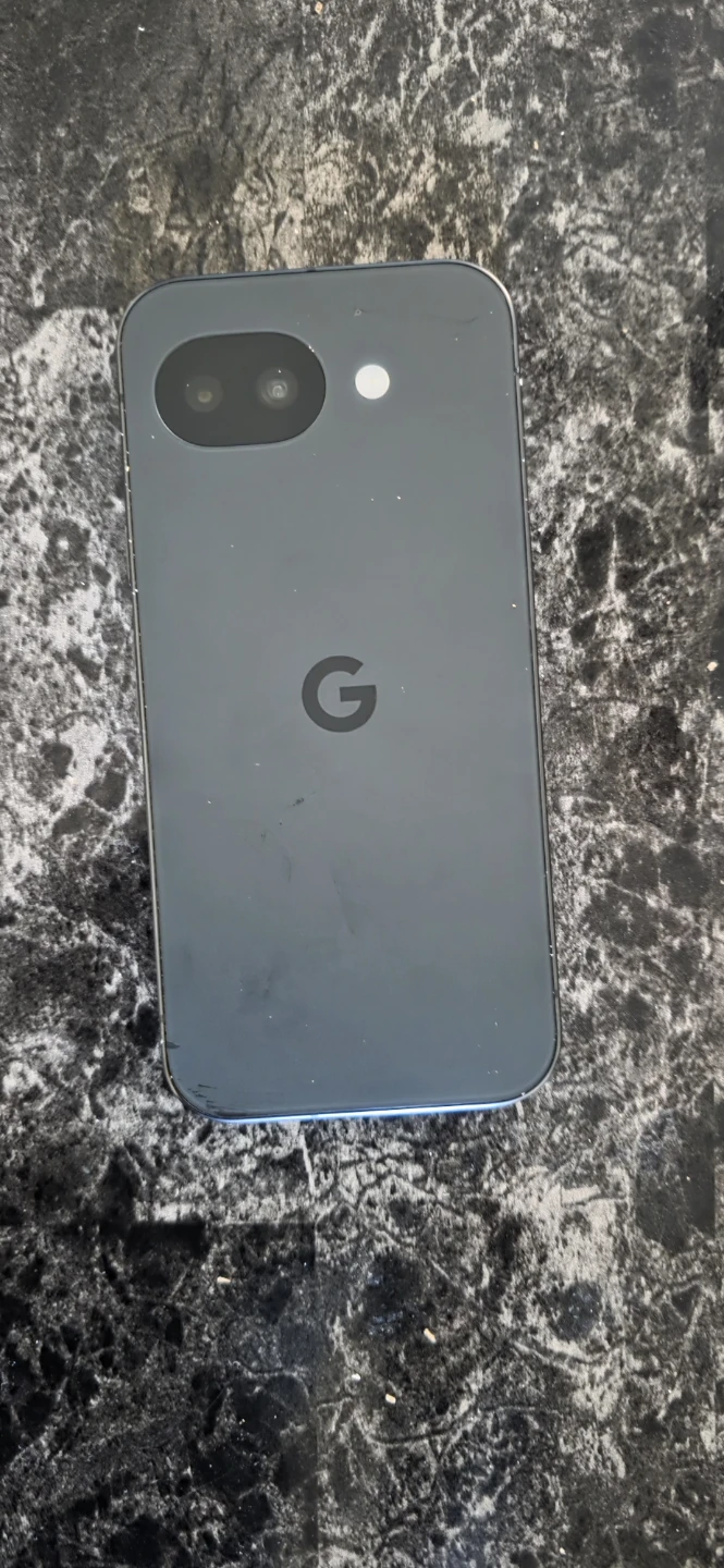 Google Pixel 10a – Black 📱 - photo 2
