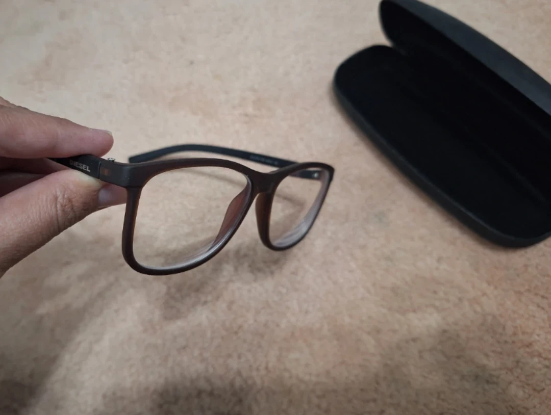 Diesel eyeglasses with case - photo 2